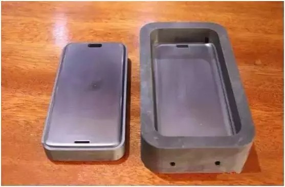 簡述鋁型材擠壓石墨模具制模技術