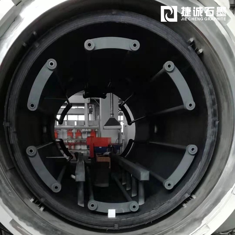 真空爐石墨棒發(fā)熱原理是什么？